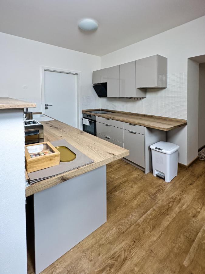 Gallery Apartments Liberec Exterior foto
